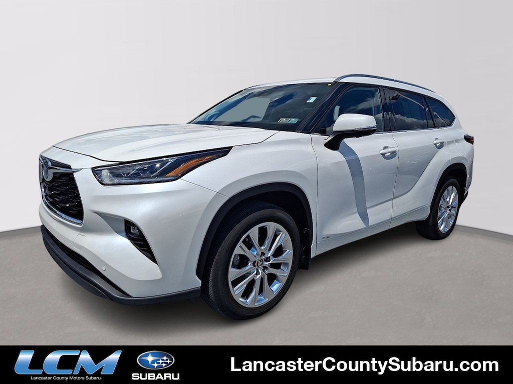 Used 2023 Toyota Highlander Hybrid Limited SUV