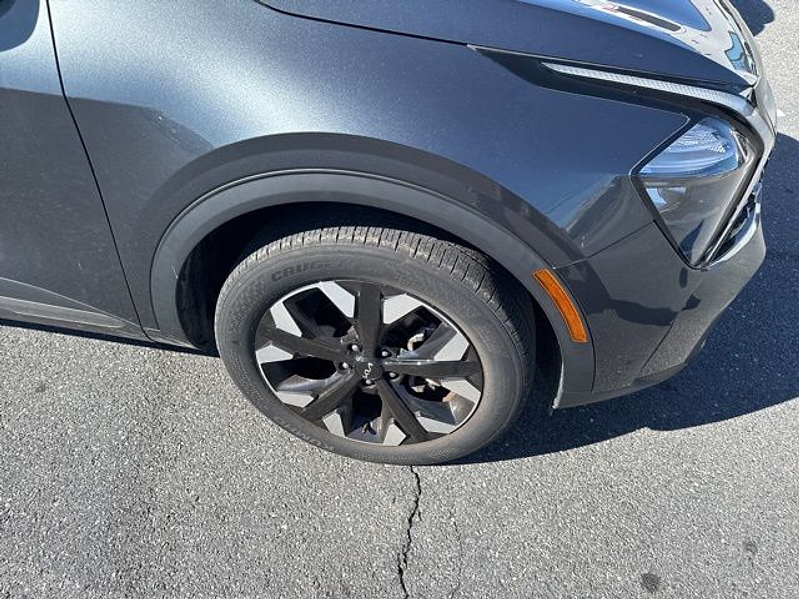 2023 Kia Sportage X-Line photo 3