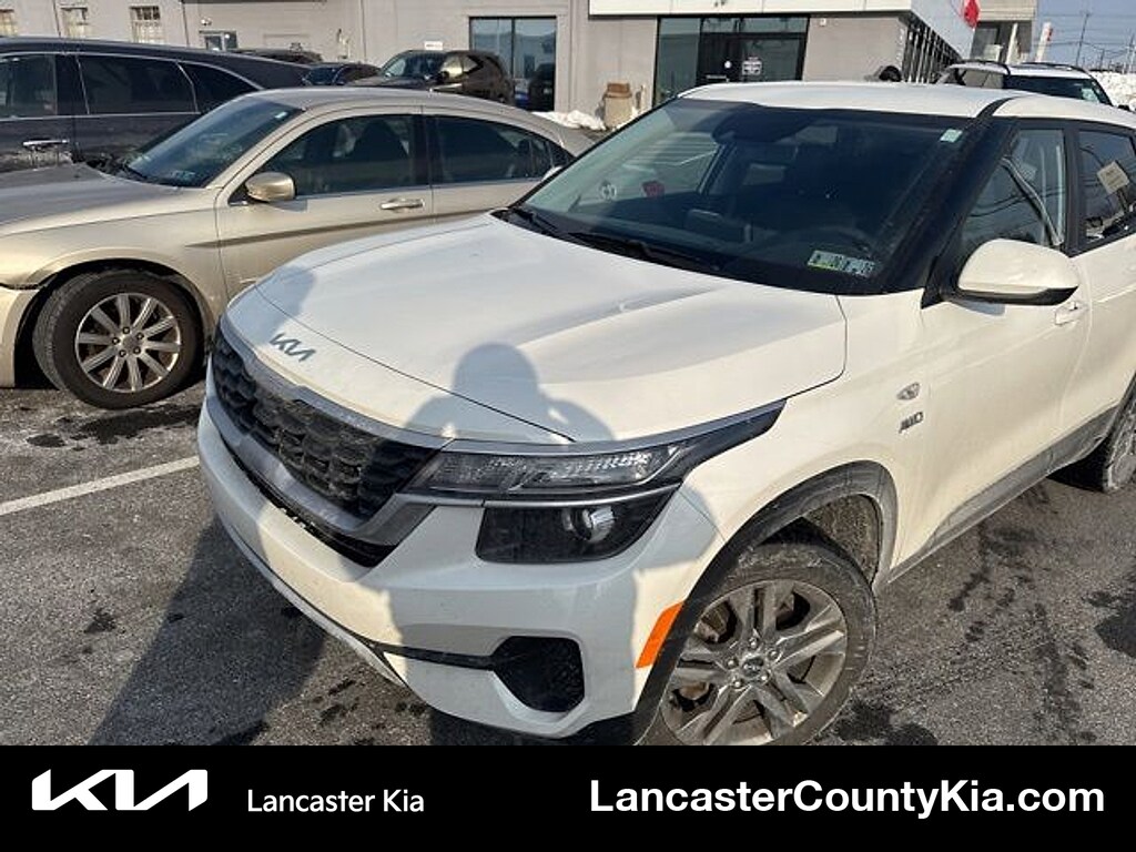 Used 2023 Kia Seltos LX SUV