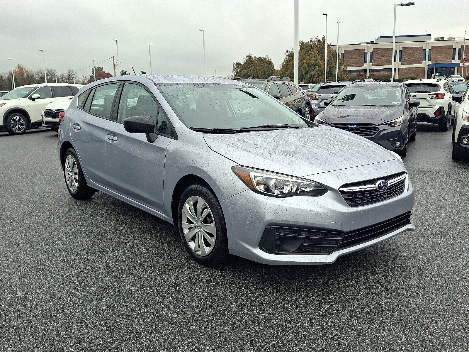 2023 Subaru Impreza Base photo 3