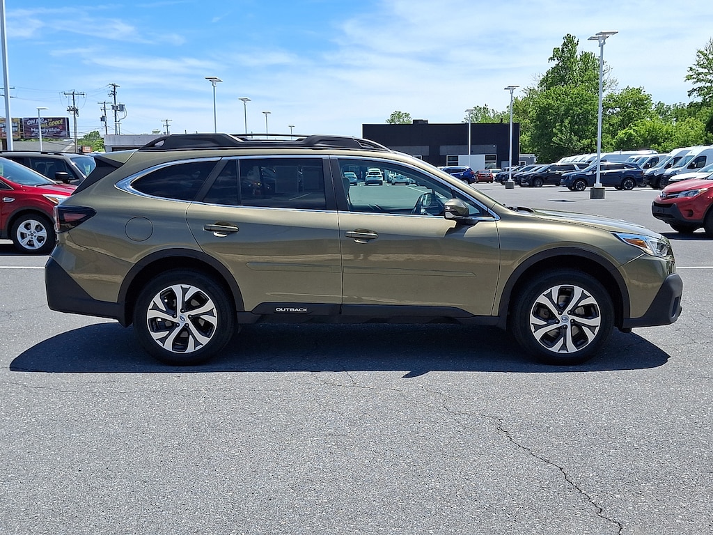 Used 2021 Subaru Outback Limited SUV