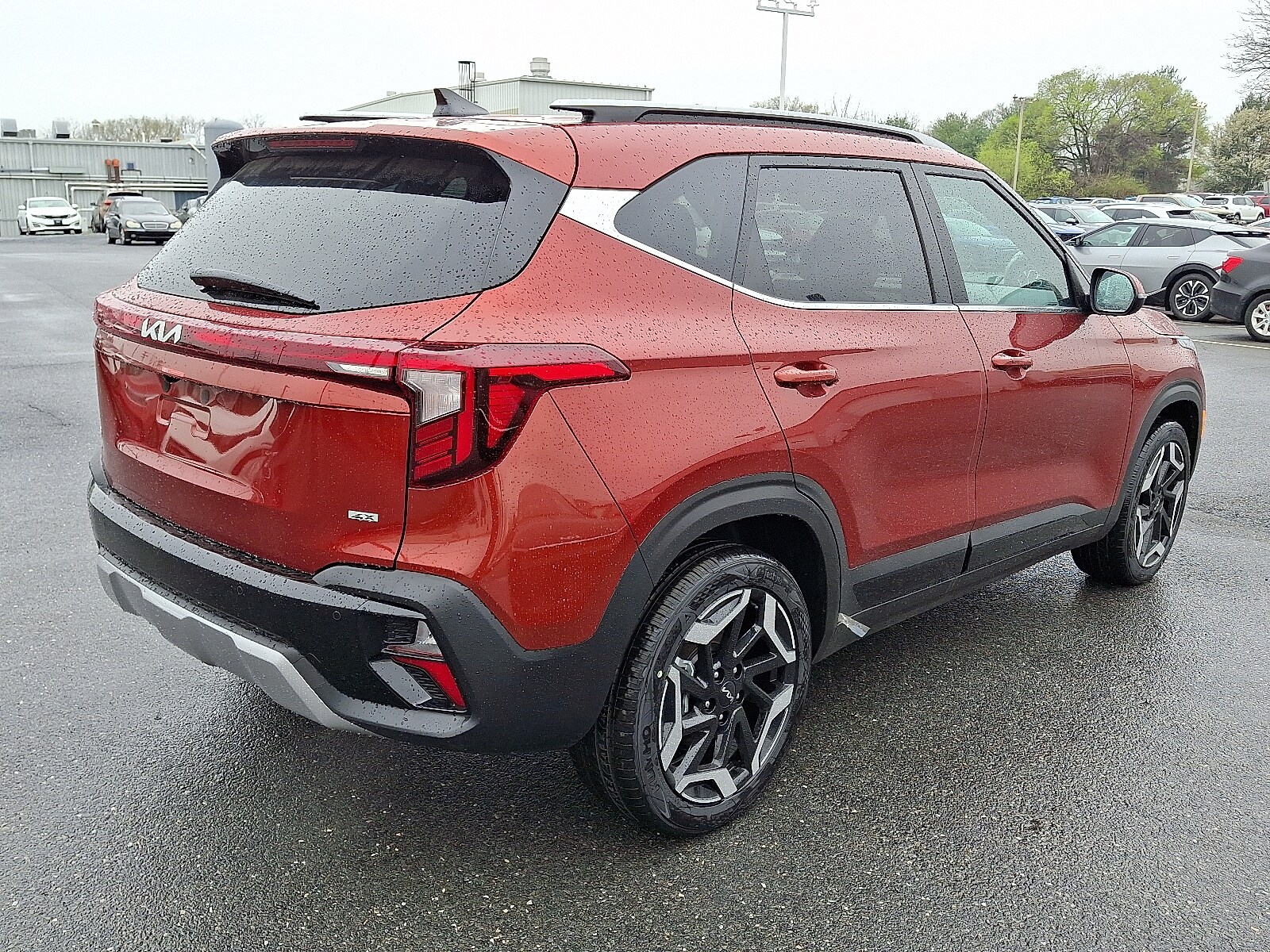 2025 Kia Seltos SX photo 2