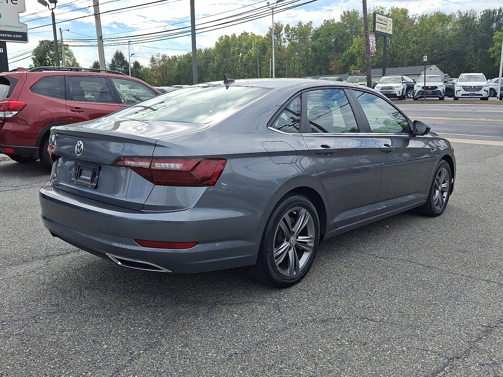 2021 Volkswagen Jetta 1.4T R-Line photo 2