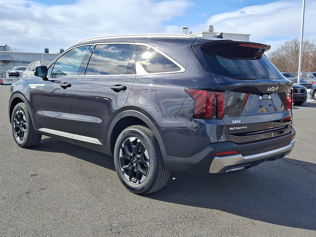 New 2026 Kia Sorento S SUV