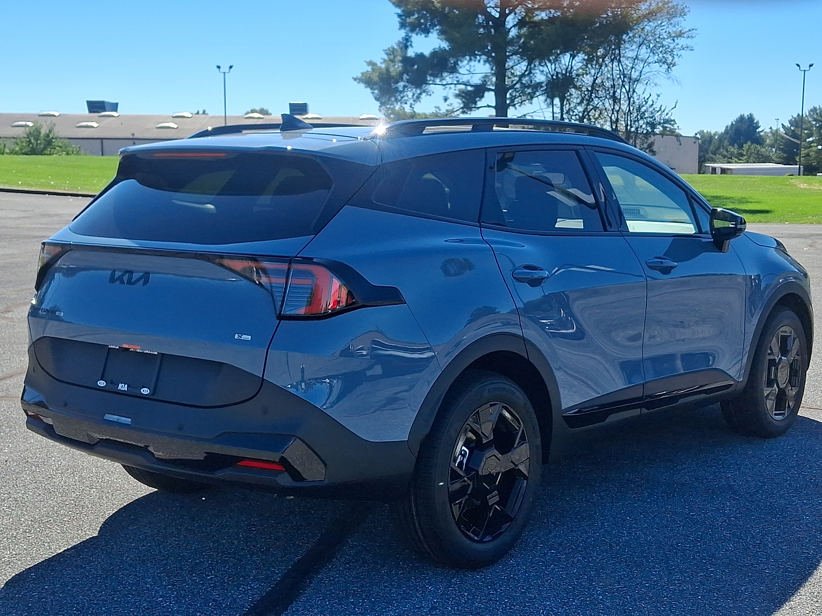 New 2027 Kia Sportage Hybrid X-Line SUV