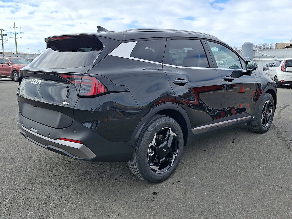 New 2026 Kia Sportage Hybrid EX SUV