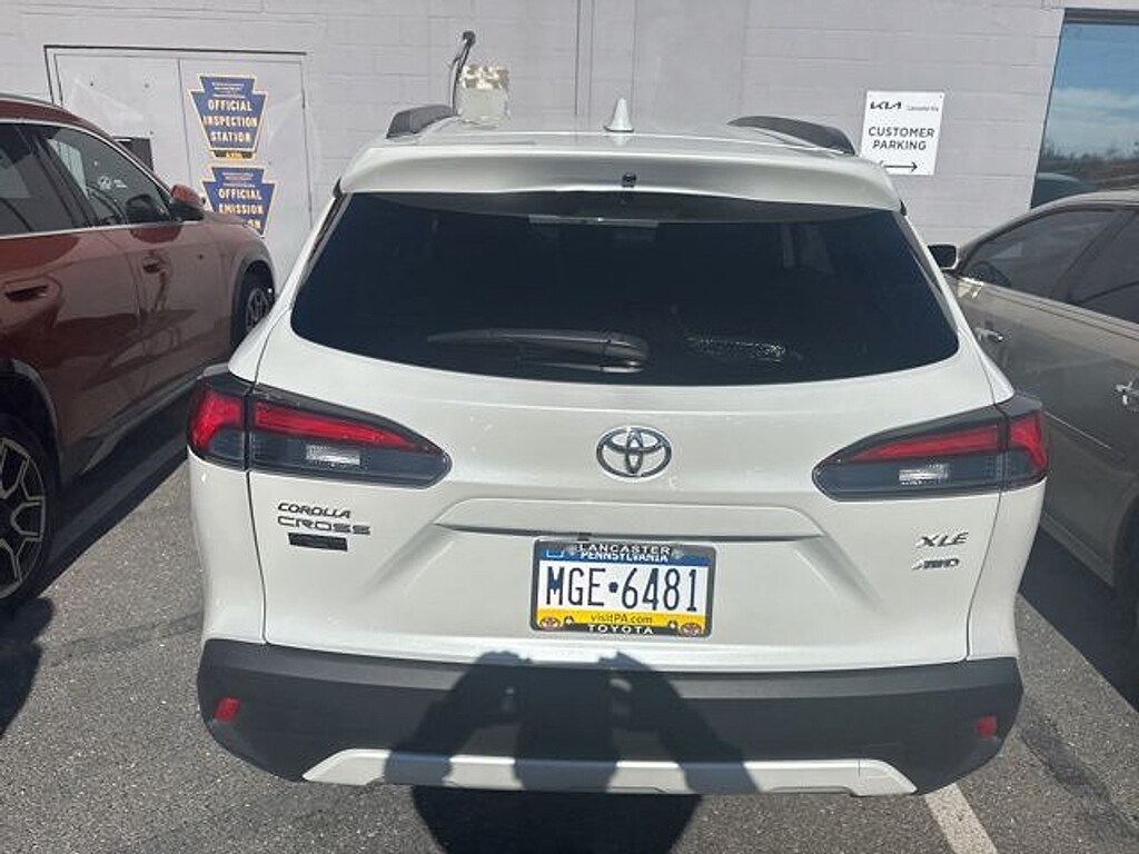 Used 2023 Toyota Corolla Cross XLE SUV