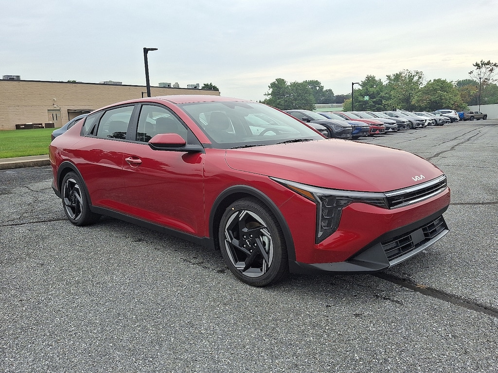 New 2025 Kia K4 EX Sedan
