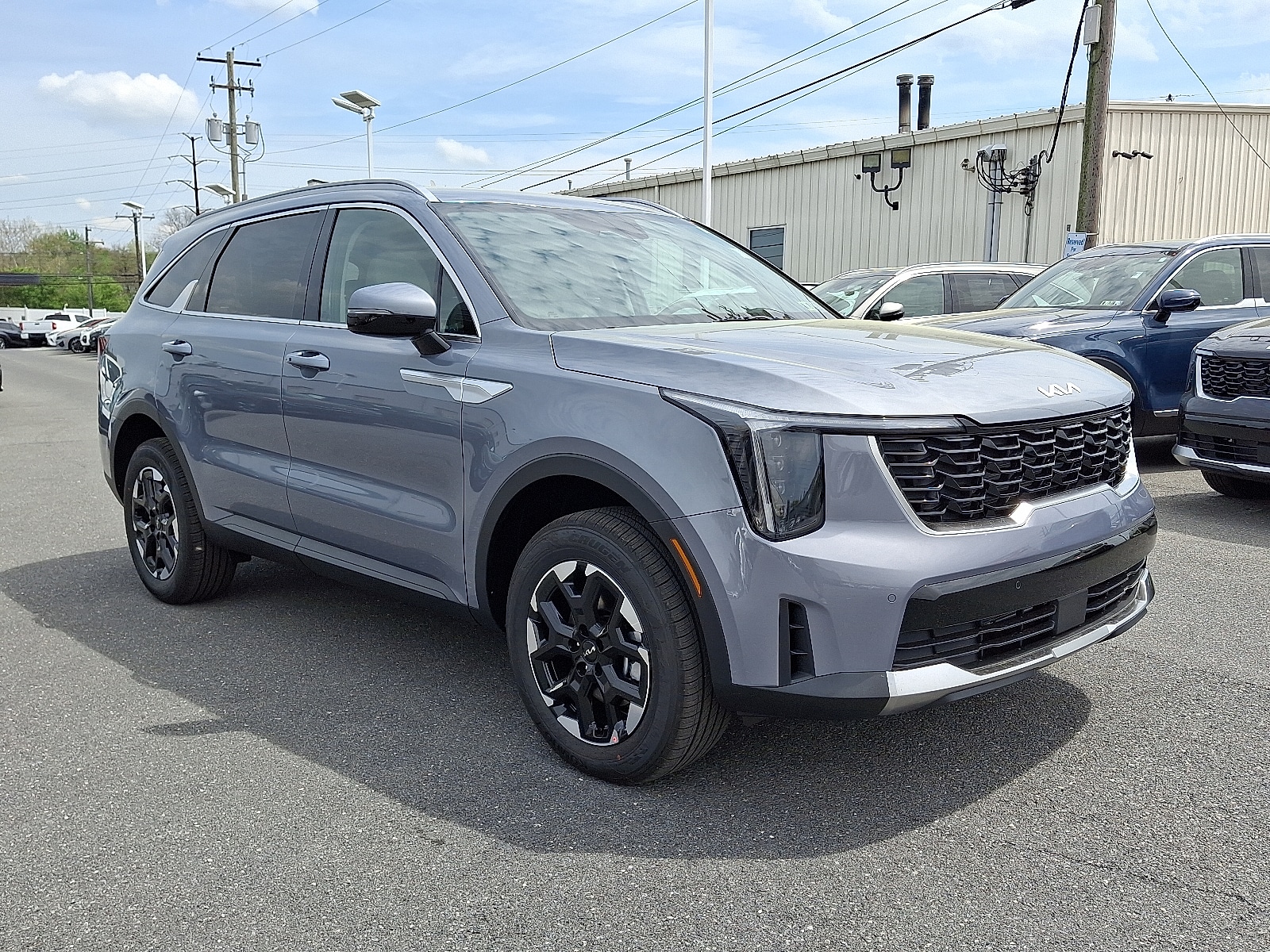2025 Kia Sorento S - Photo 2