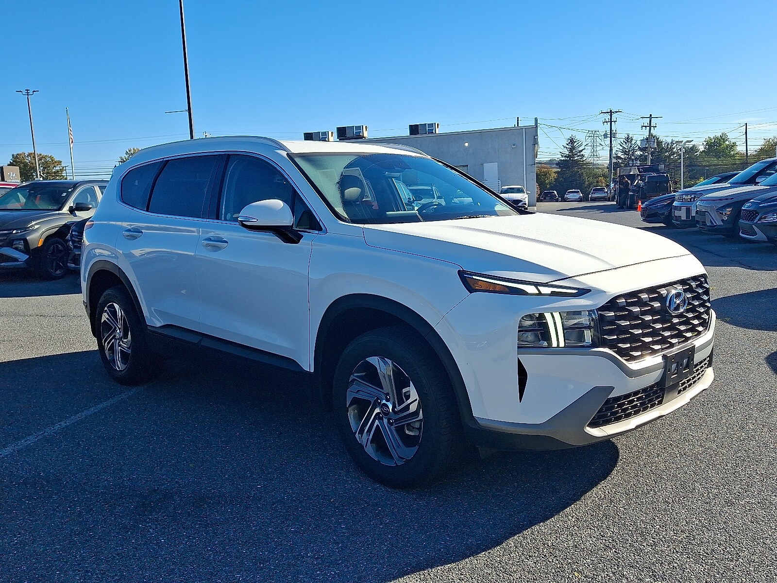 2023 Hyundai Santa Fe SEL photo 3