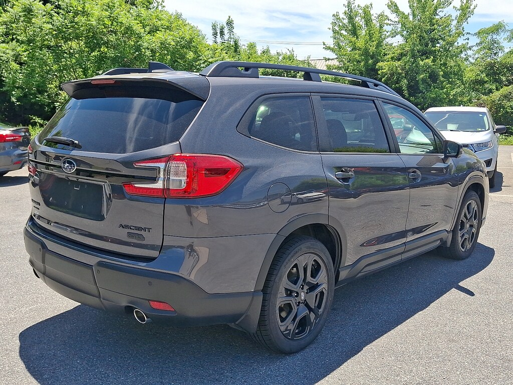 Certified 2023 Subaru Ascent Onyx Edition Limited 7-Passenger SUV