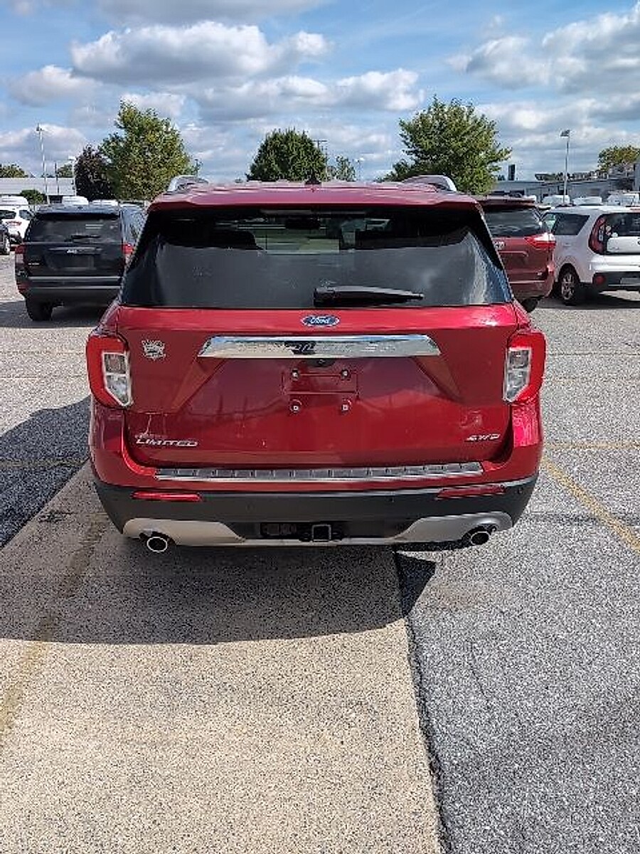 2022 Ford Explorer Limited photo 4