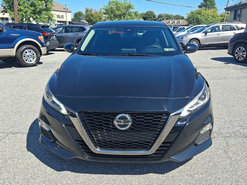 Used 2021 Nissan Altima 2.5 SR Sedan