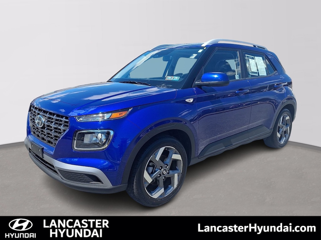 Used 2025 Hyundai Venue SEL SUV