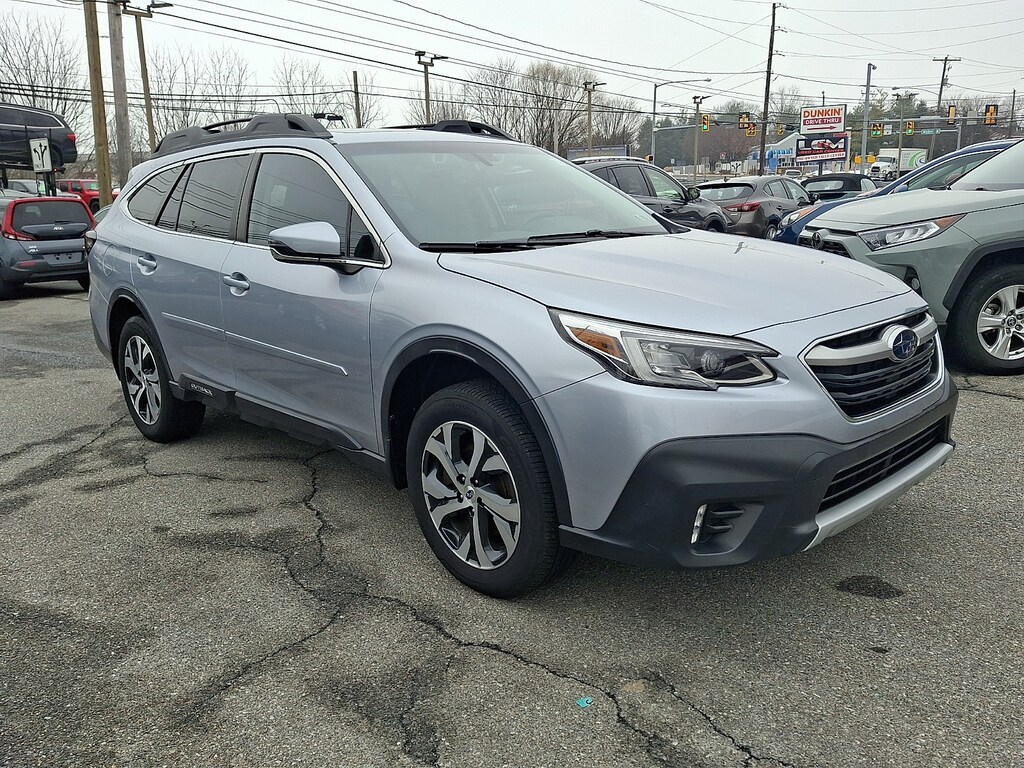Used 2022 Subaru Outback Limited SUV
