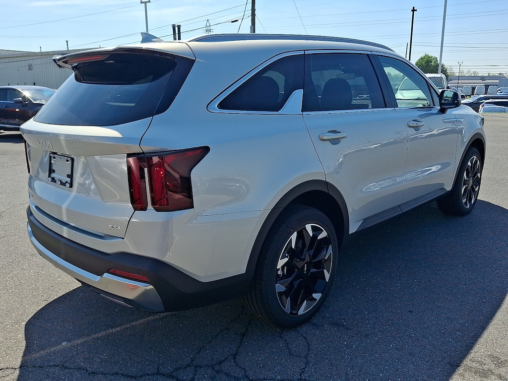 New 2026 Kia Sorento EX SUV