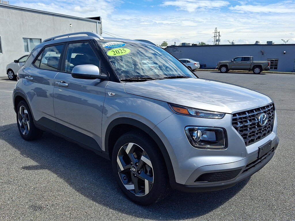 Certified 2025 Hyundai Venue SEL SUV