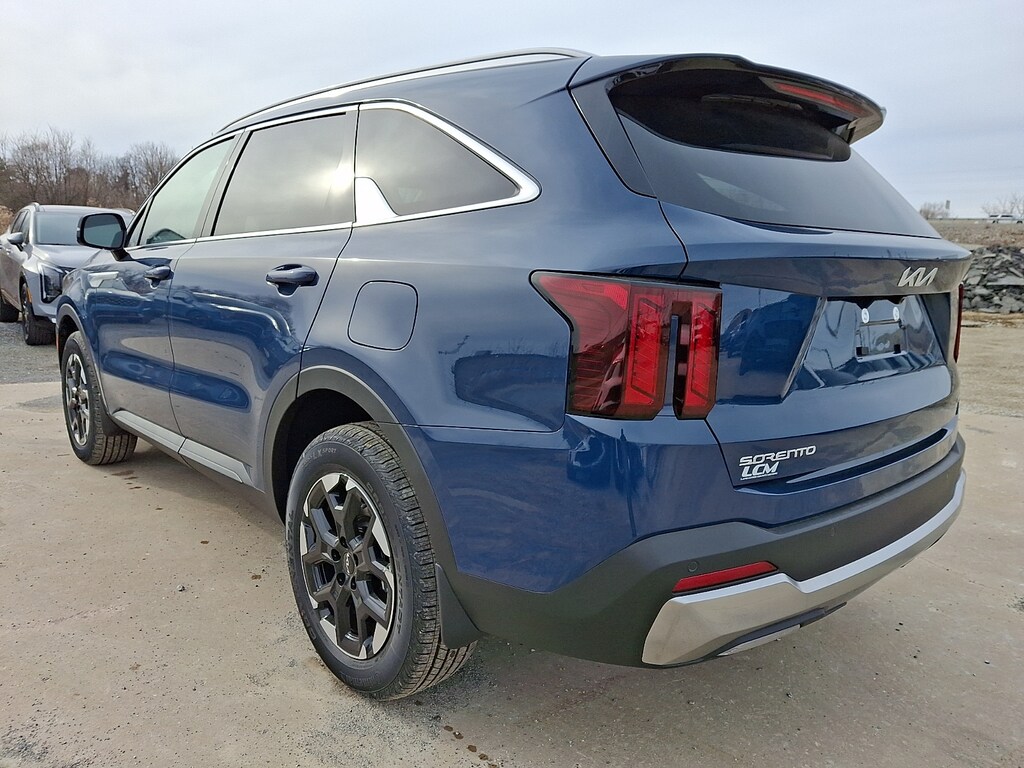 New 2026 Kia Sorento S SUV