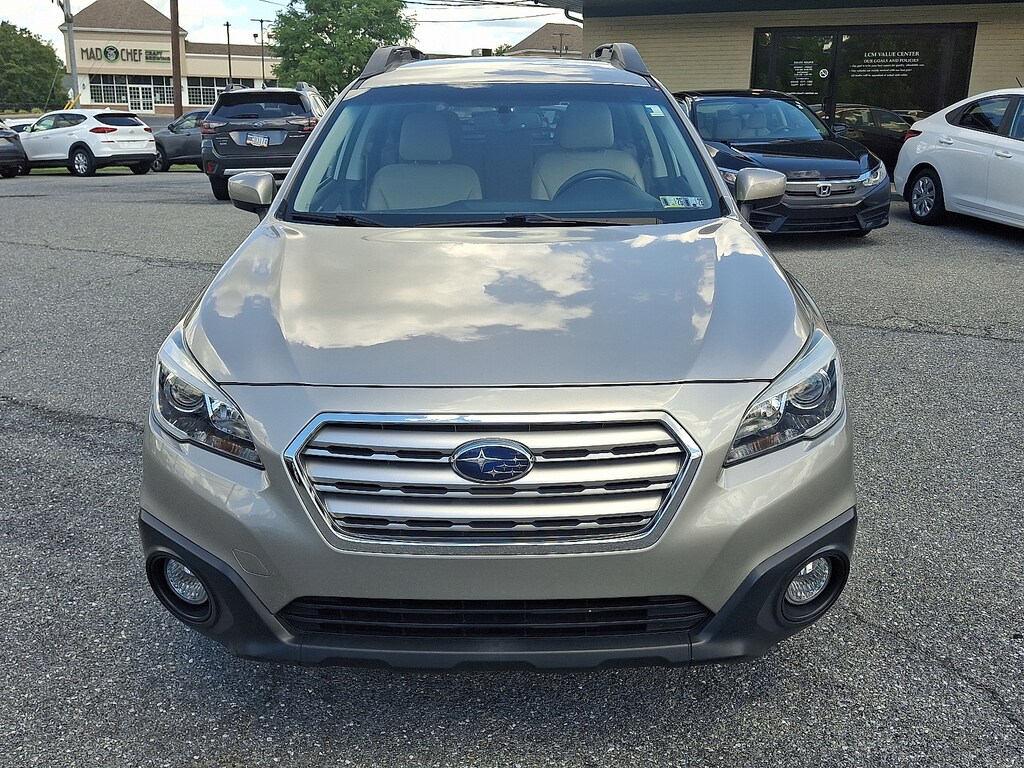 Used 2015 Subaru Outback 2.5i Premium w/ Moonroof/Power Rear Gate SUV