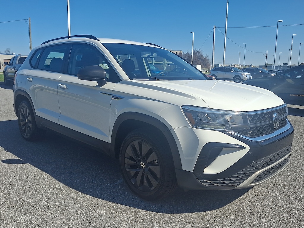 Used 2022 Volkswagen Taos 1.5T S 4MOTION SUV