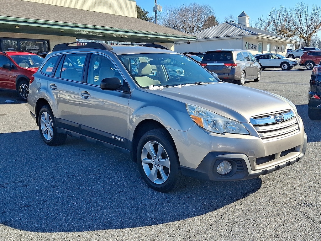 Used 2014 Subaru Outback 2.5i (CVT) SUV