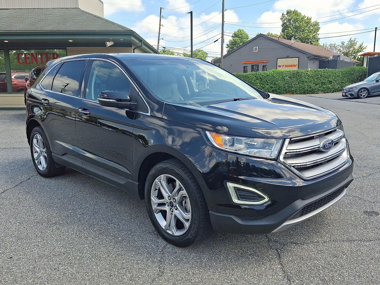 2018 Ford Edge Titanium photo 3