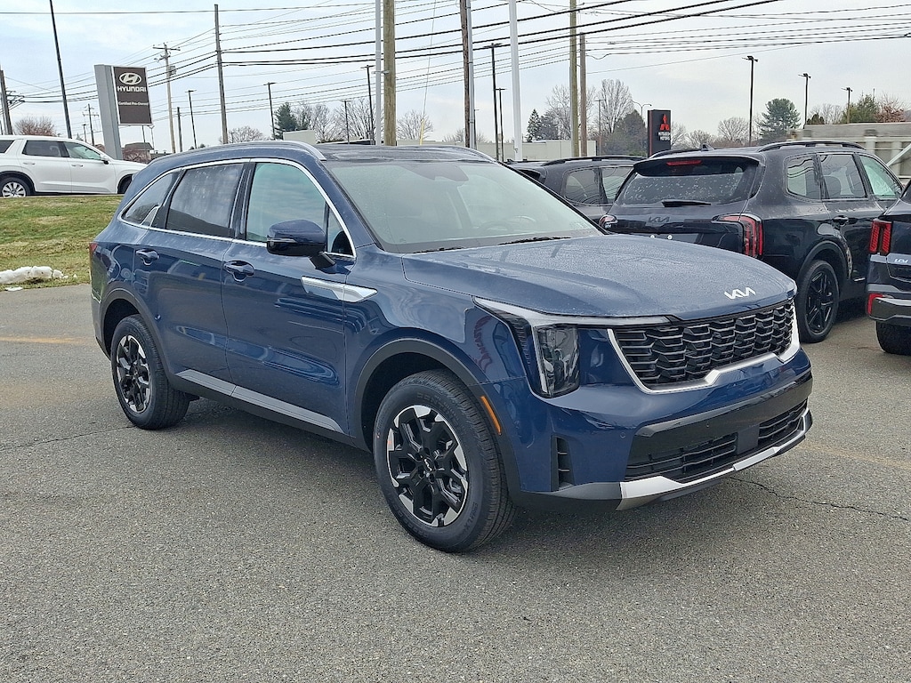 New 2026 Kia Sorento S SUV