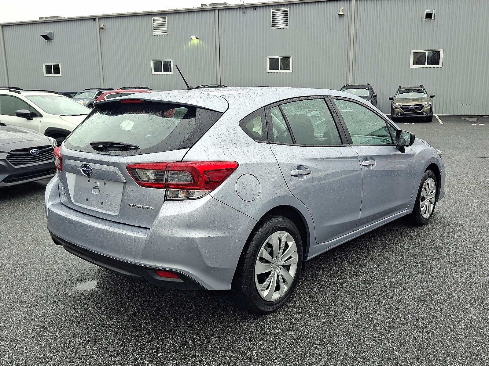 2023 Subaru Impreza Base photo 4