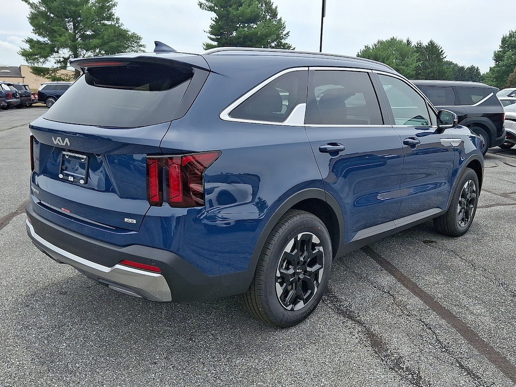 New 2026 Kia Sorento S SUV