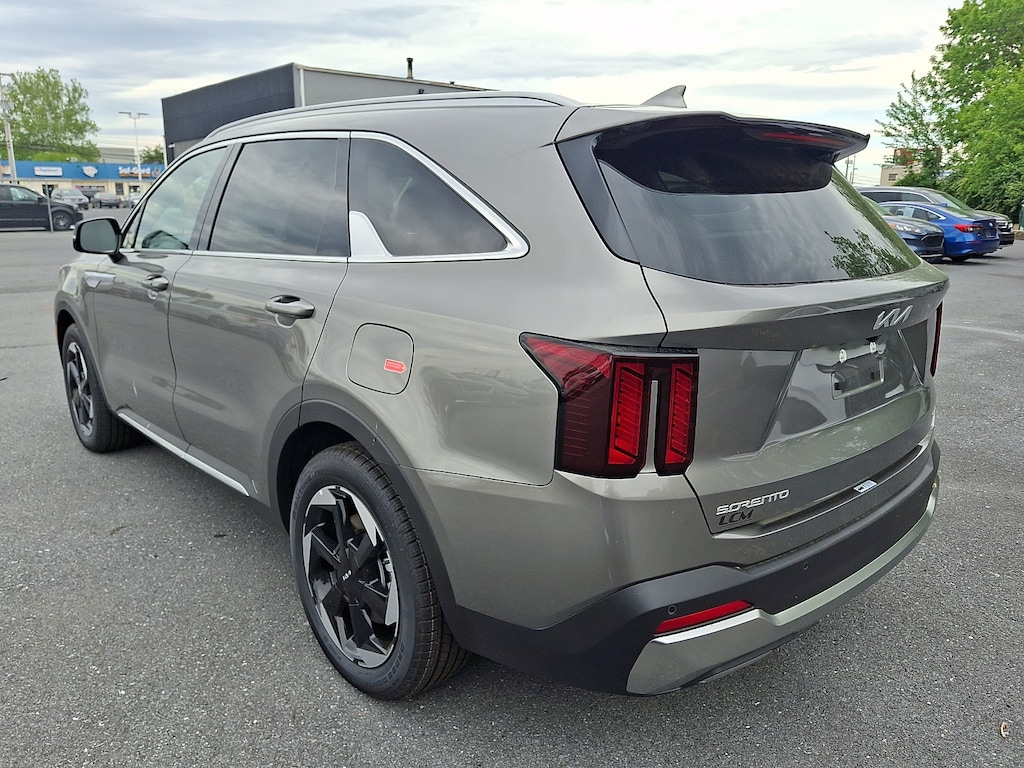 New 2026 Kia Sorento Hybrid EX SUV