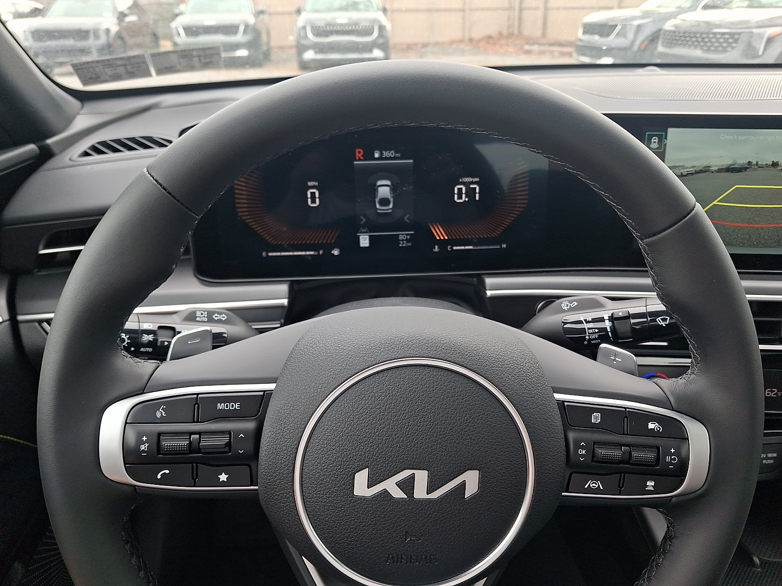 2026 Kia K5 GT - Photo 12