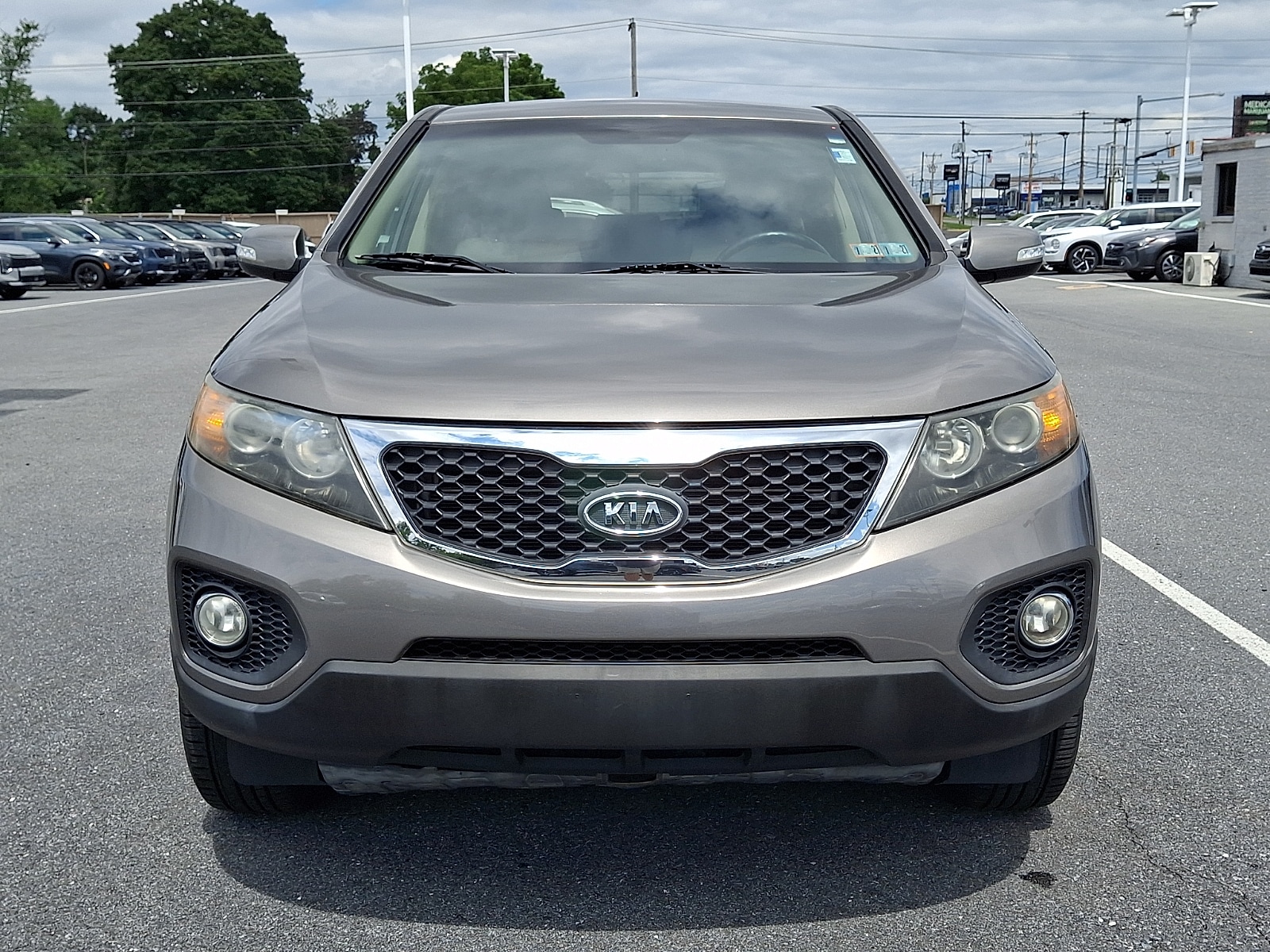 Used 2011 Kia Sorento EX with VIN 5XYKUDA10BG017678 for sale in East Petersburg, PA