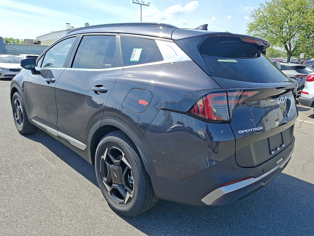 New 2026 Kia Sportage EX SUV