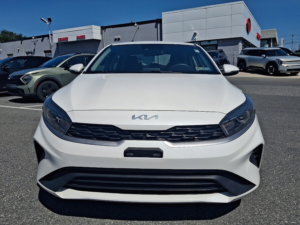Certified 2022 Kia Forte LXS Sedan