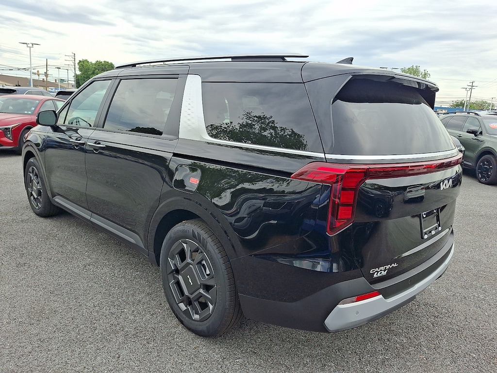 New 2026 Kia Carnival Hybrid EX Van Passenger Van