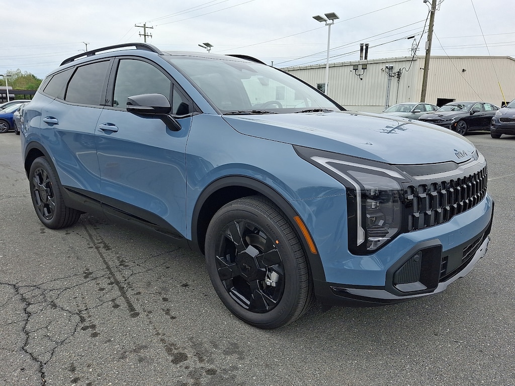 New 2026 Kia Sportage Hybrid EX SUV