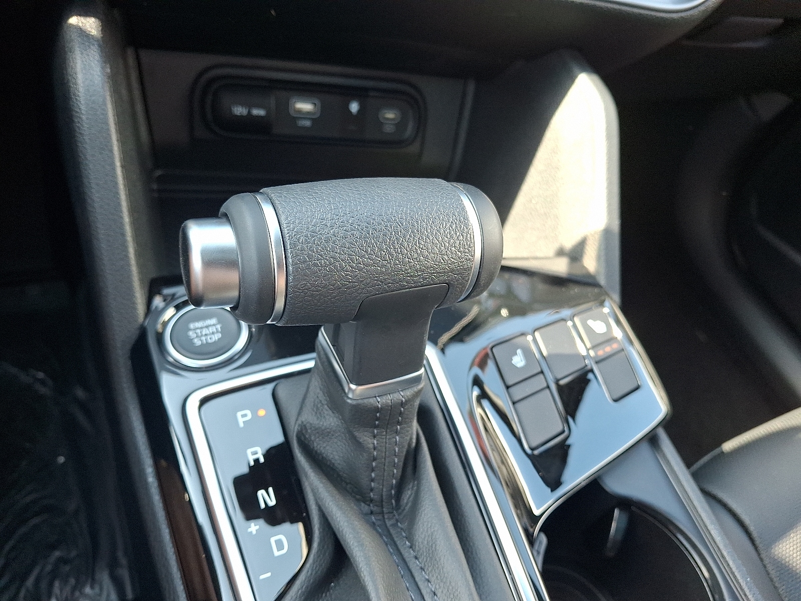 2025 Kia Sportage X-Line - Photo 11