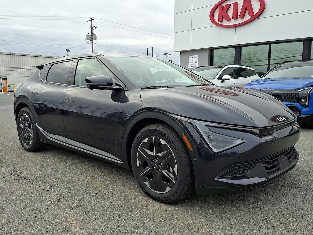 New 2025 Kia EV6 Light Long Range SUV