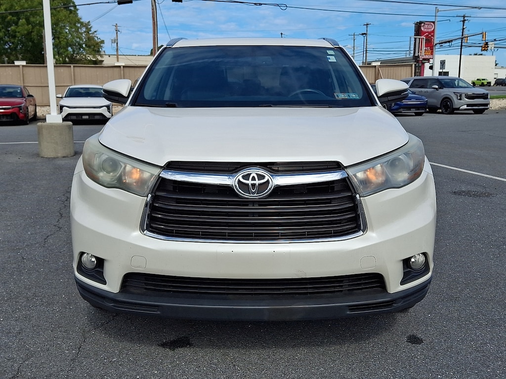 Used 2015 Toyota Highlander XLE V6 SUV