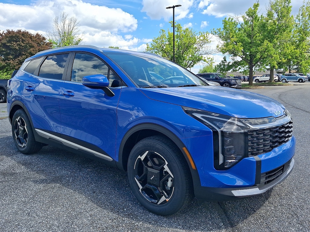 New 2026 Kia Sportage EX SUV