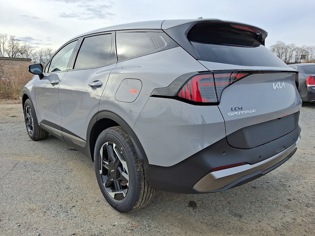 New 2026 Kia Sportage Hybrid S SUV