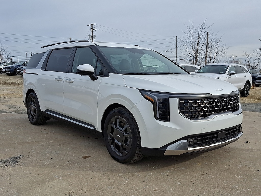New 2026 Kia Carnival SX Van Passenger Van