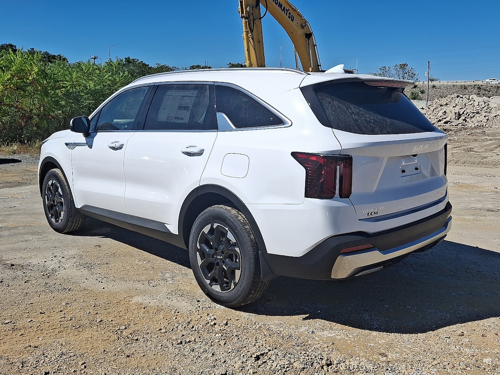 New 2026 Kia Sorento S SUV