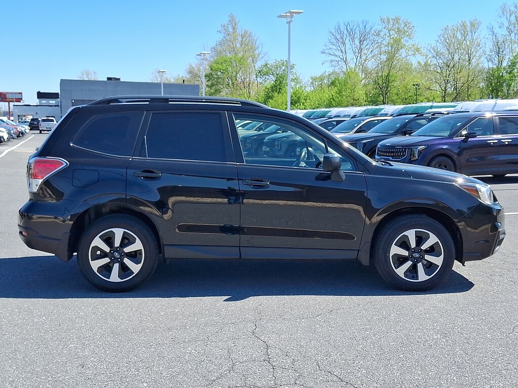 Used 2017 Subaru Forester 2.5i SUV