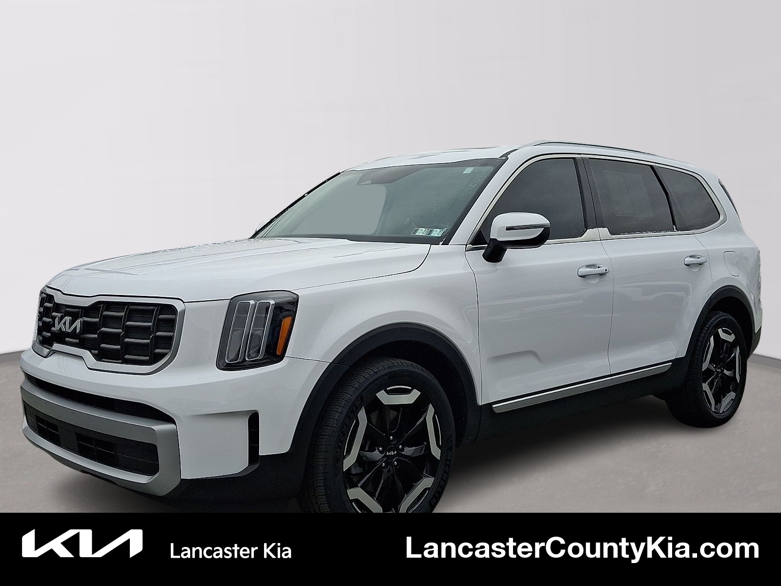 2023 Kia Telluride S's photo