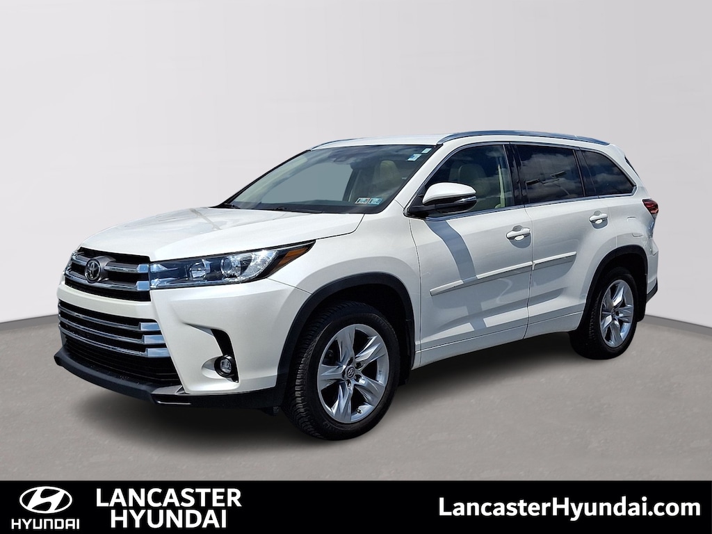Used 2019 Toyota Highlander Limited V6 SUV