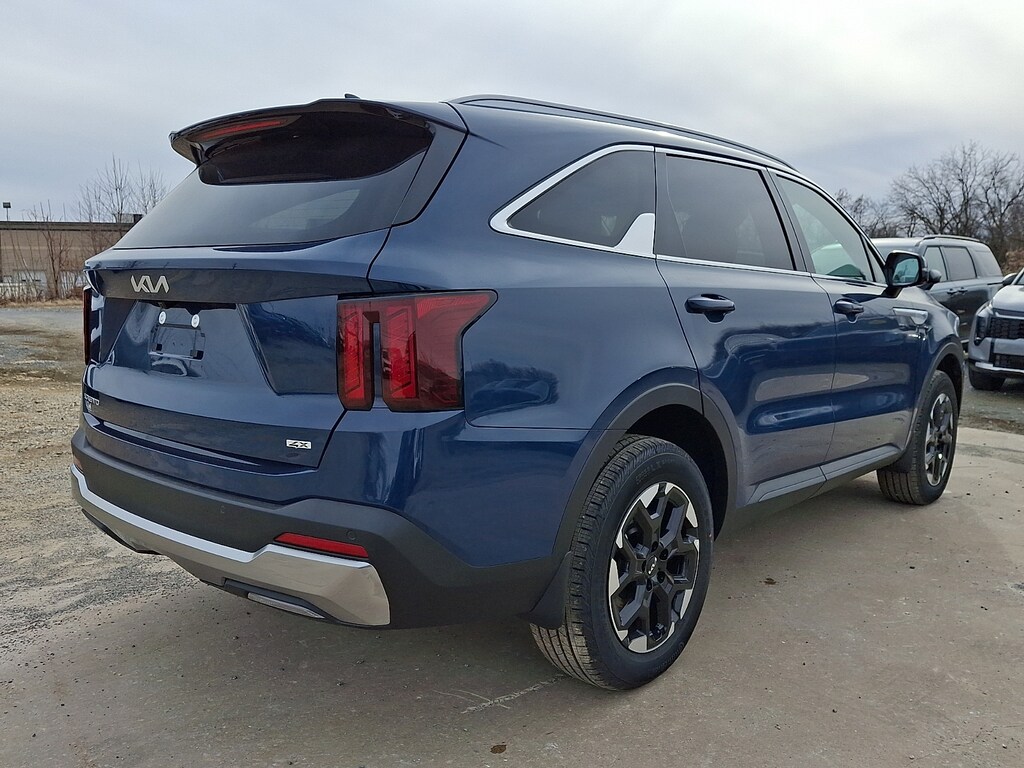 New 2026 Kia Sorento S SUV