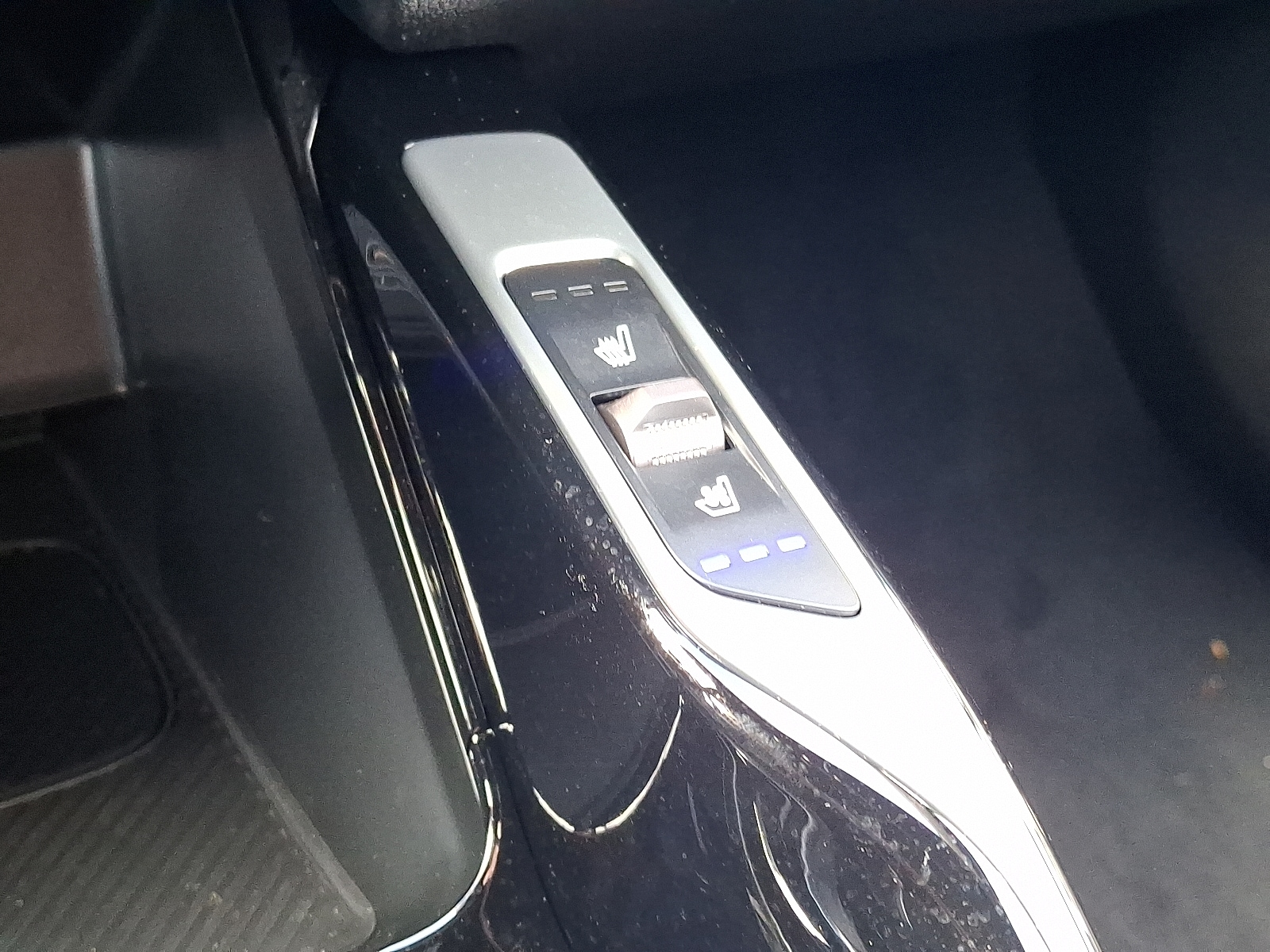 2025 Kia Sorento X-Pro SX Prestige - Photo 16