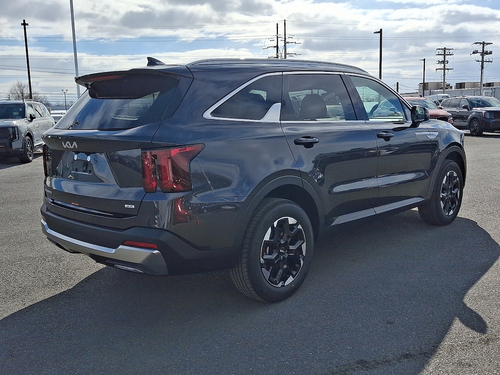 New 2026 Kia Sorento S SUV