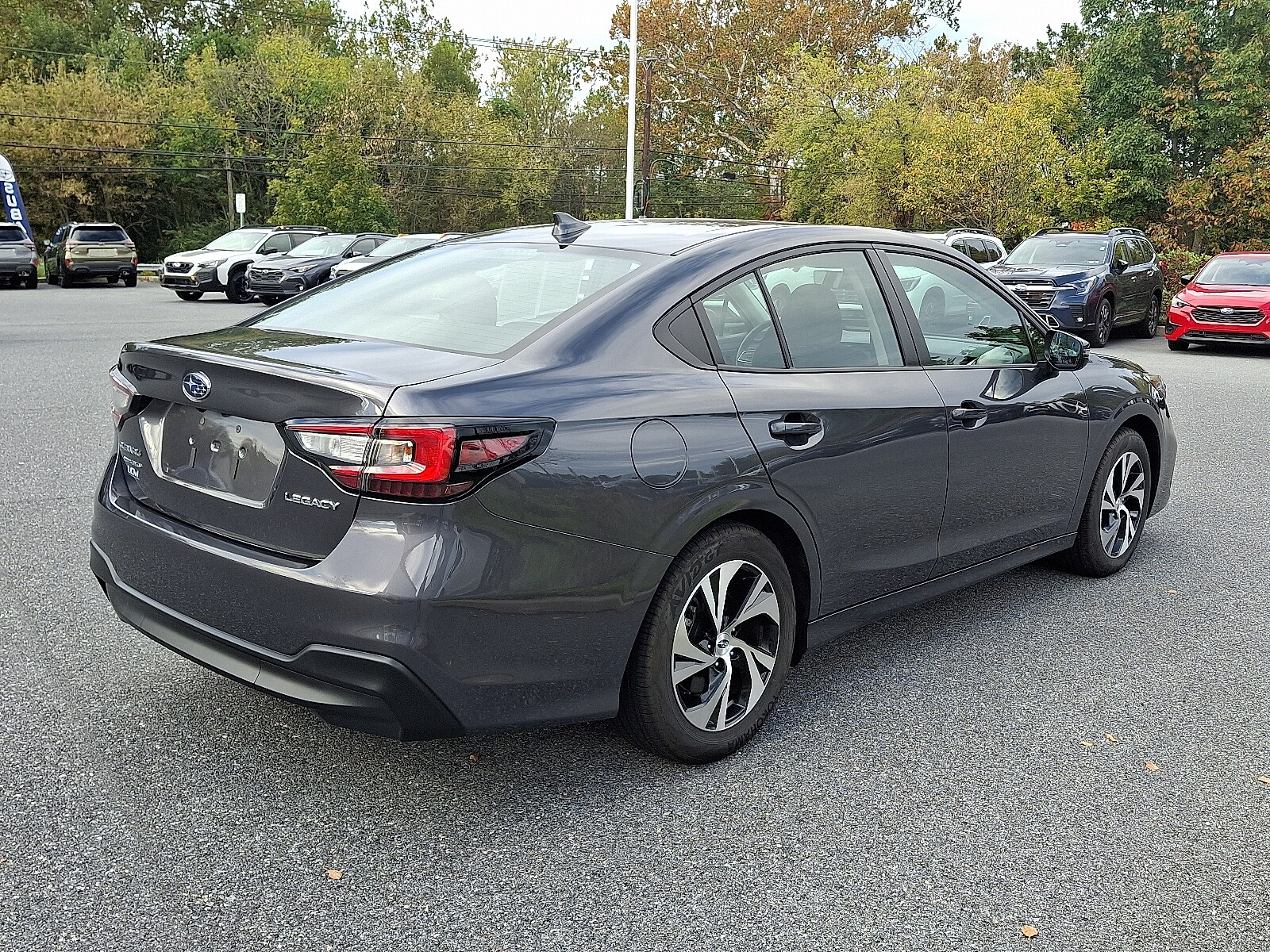 2025 Subaru Legacy Premium photo 4